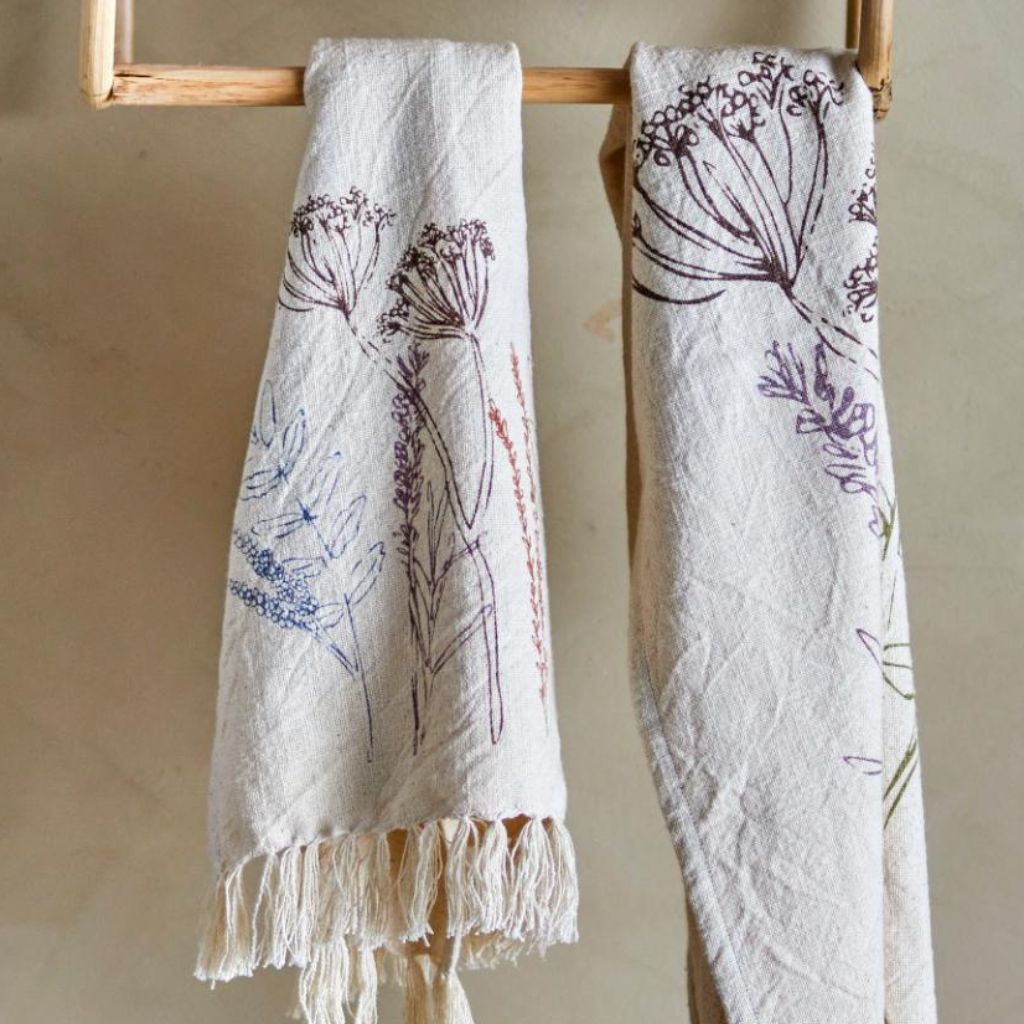 Bea Set Of Two Kitchen Tea Towels