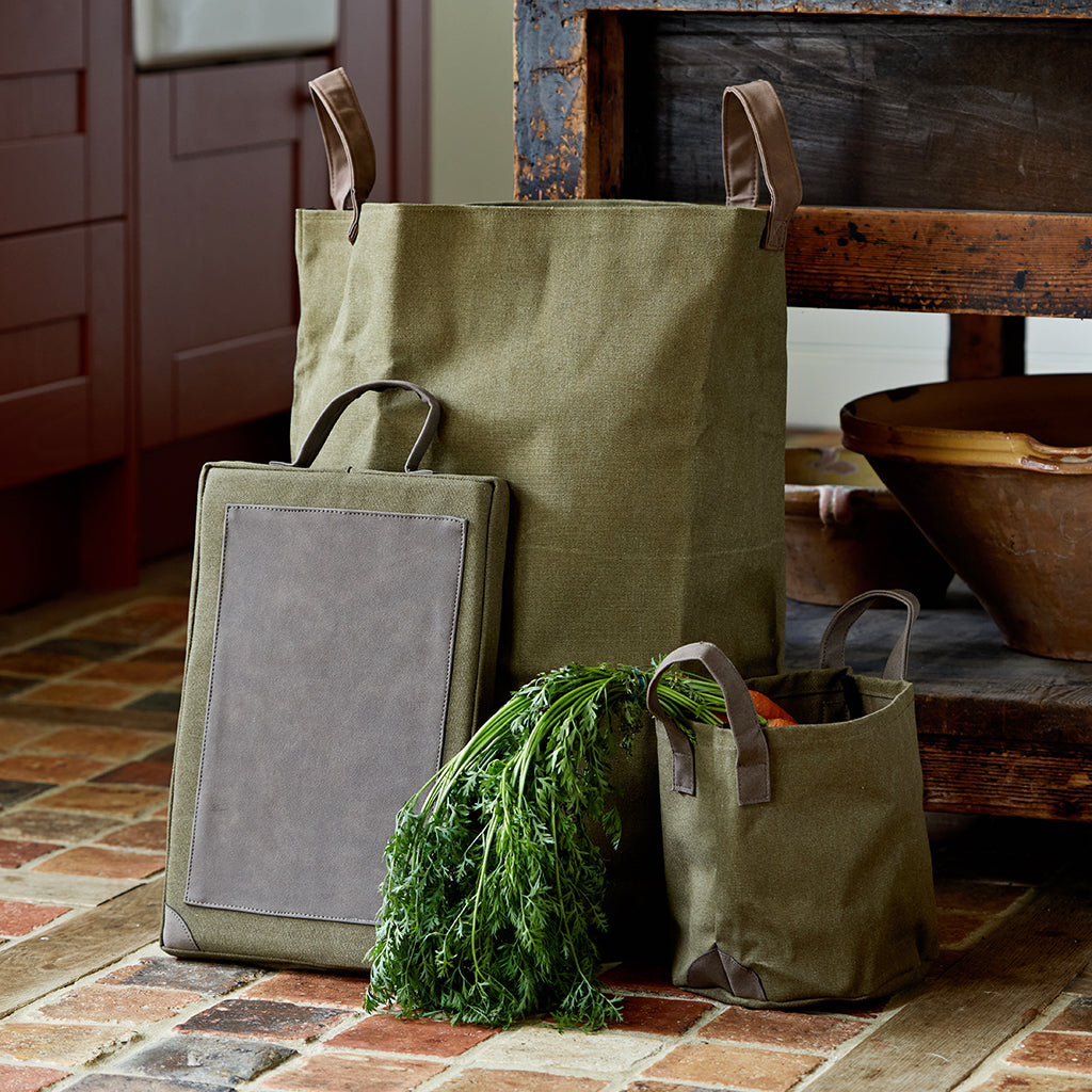 Garden Kneeler with storage bags