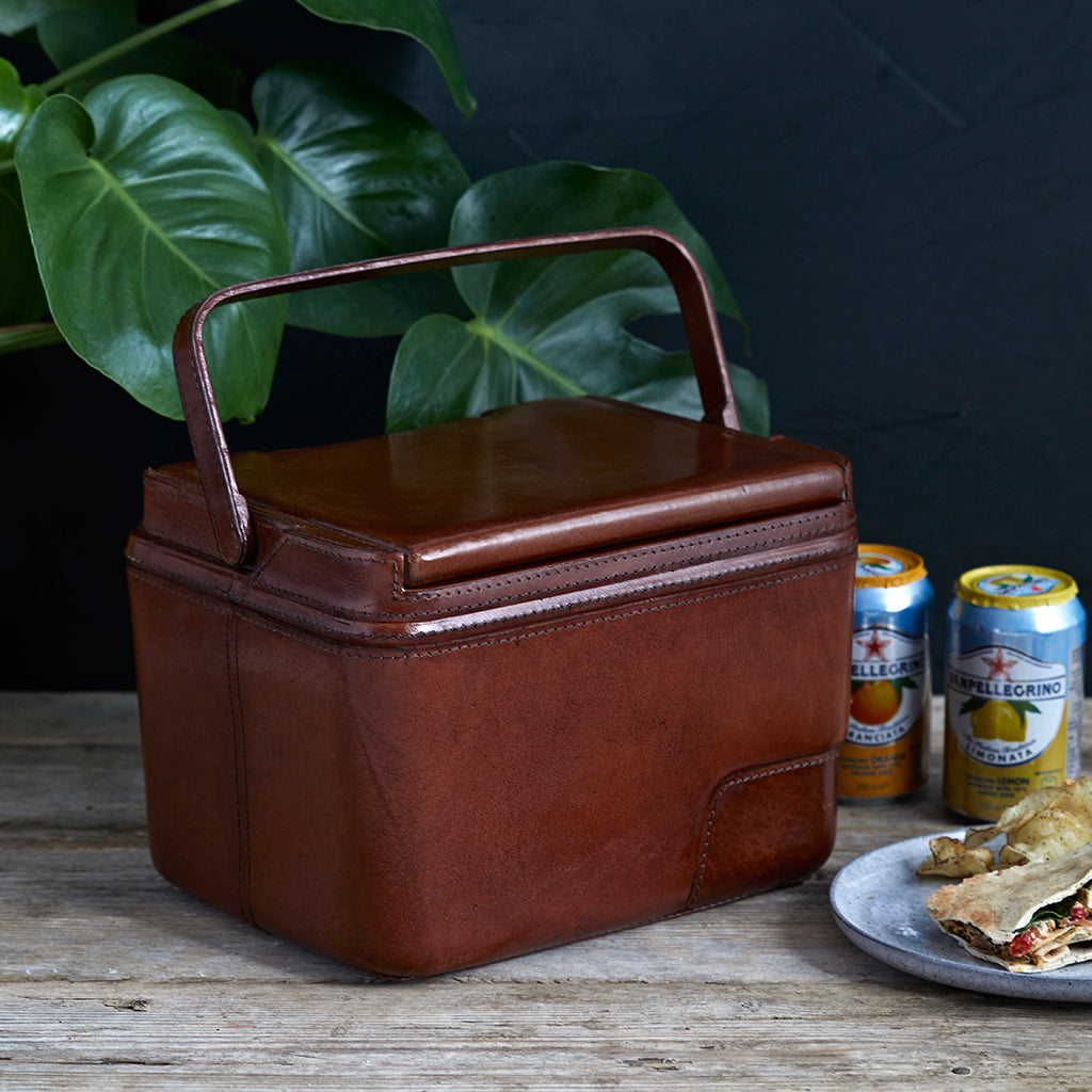 leather cool box for drinks