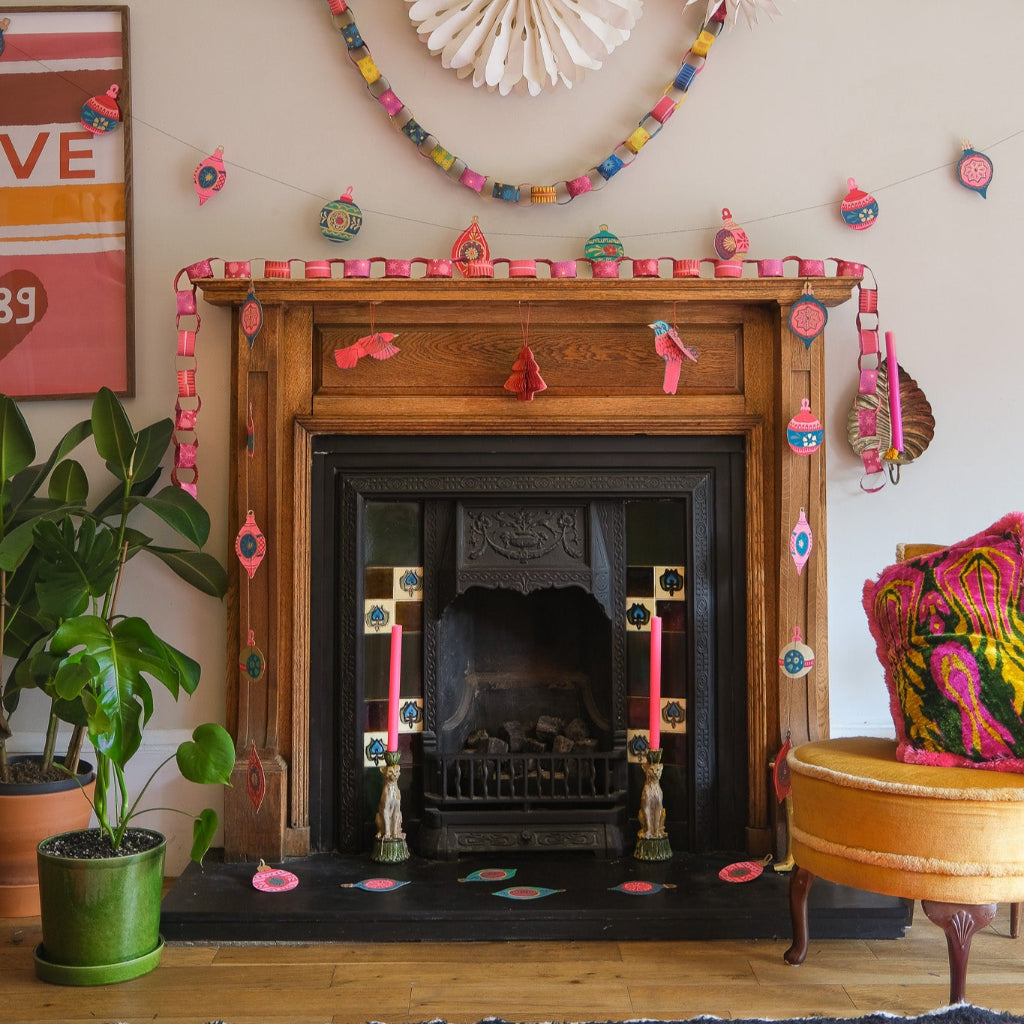 Baubles Garland