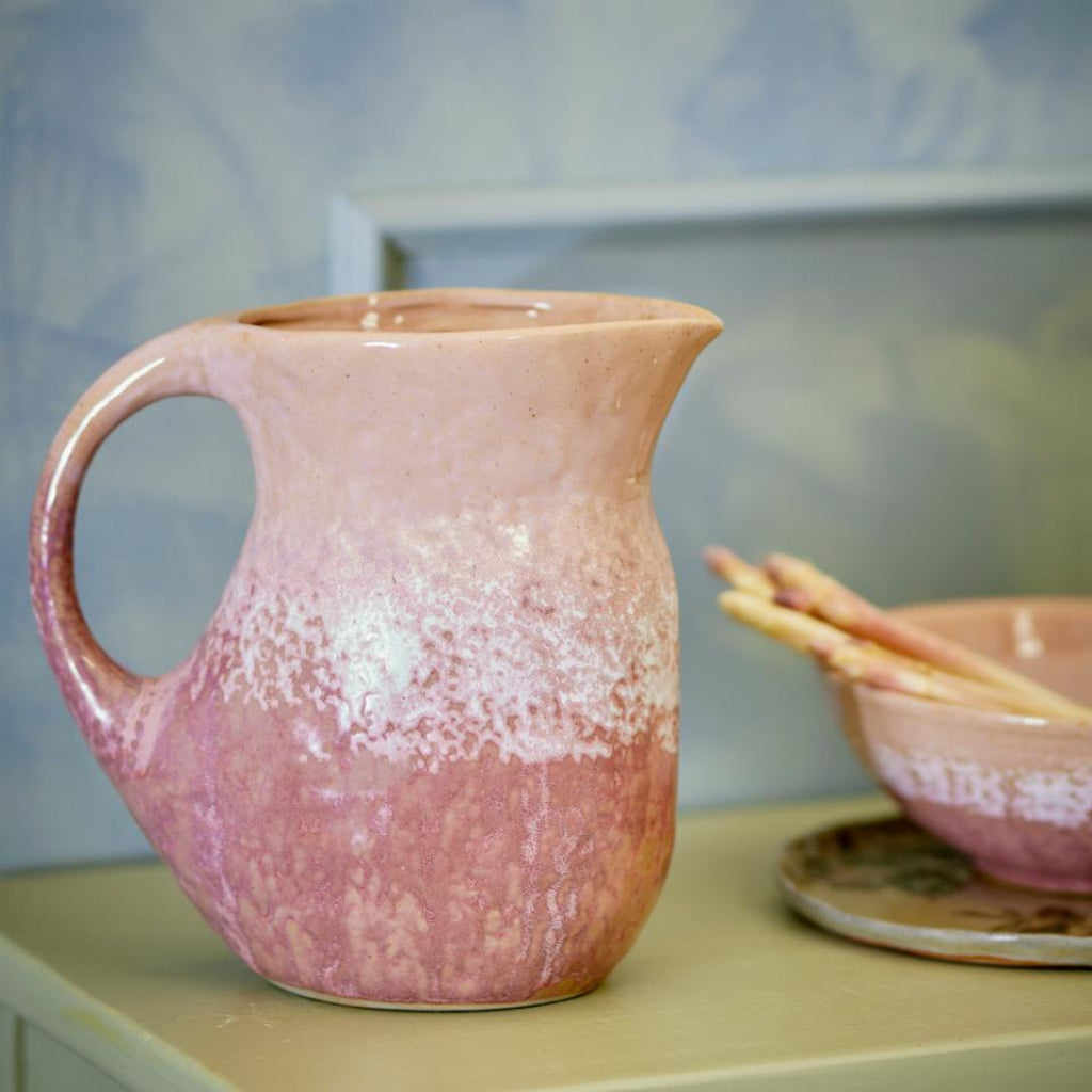 Darlene Jug