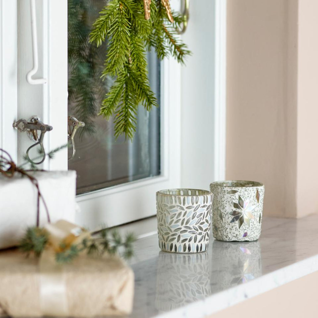 Myr Candle Holder