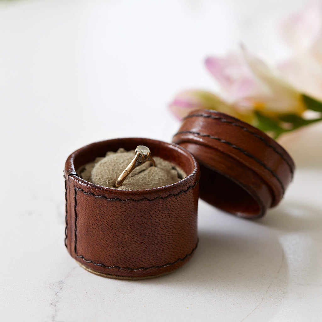 Leather tiny round trinket gift box