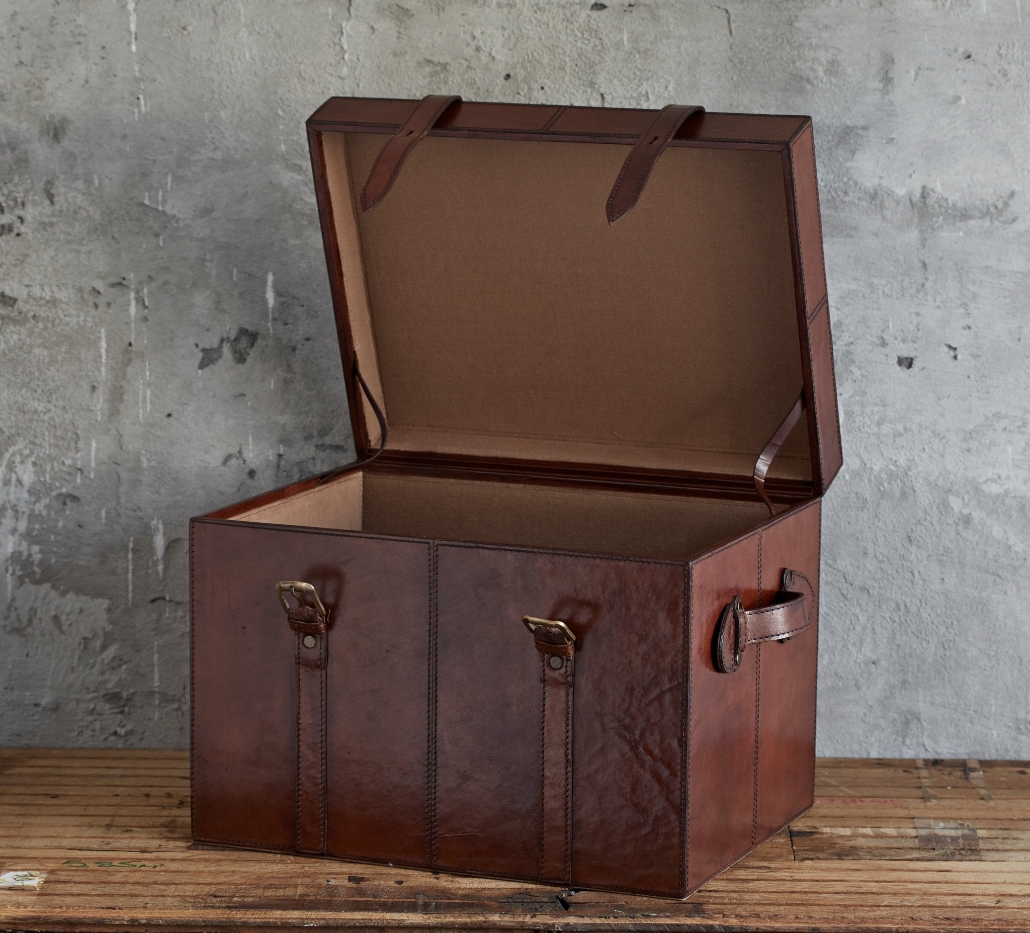 Leather Steamer Trunk - Life of Riley